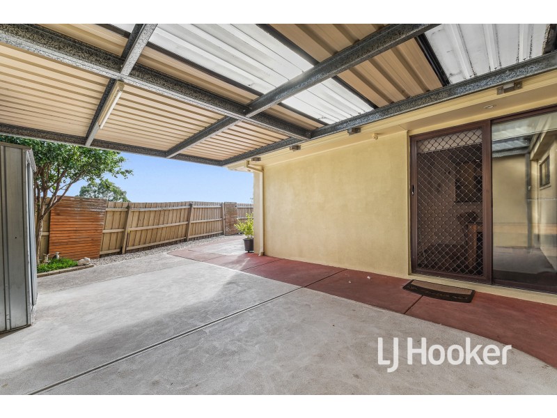 10 Adley Place, Hampton Park VIC 3976