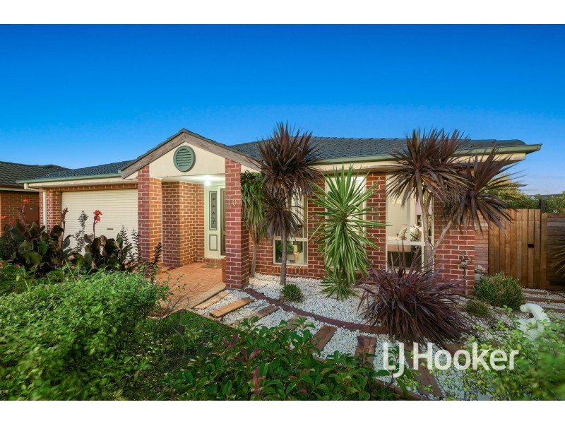 10 Grice Quadrant, Pakenham VIC 3810