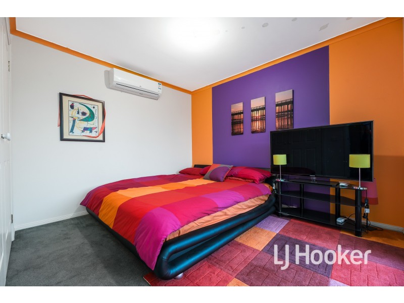 10 Grice Quadrant, Pakenham VIC 3810