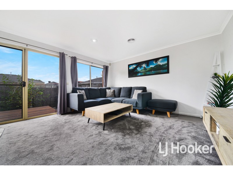 2/21-23 Alma Road, Hampton Park VIC 3976