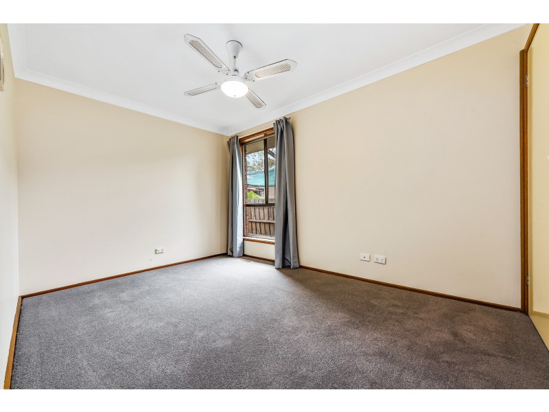 6 The Grange, Hampton Park VIC 3976