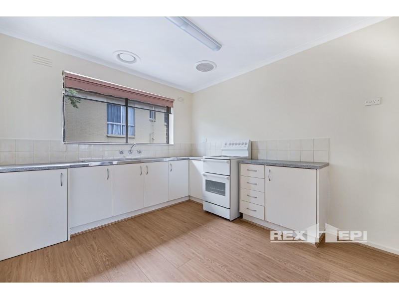 2/145 Princes Highway, Dandenong VIC 3175