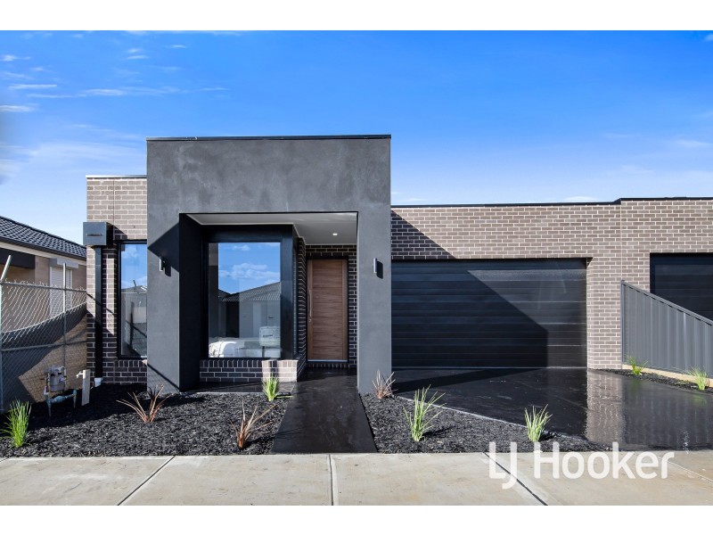 20 Compass Rise, Hampton Park VIC 3976