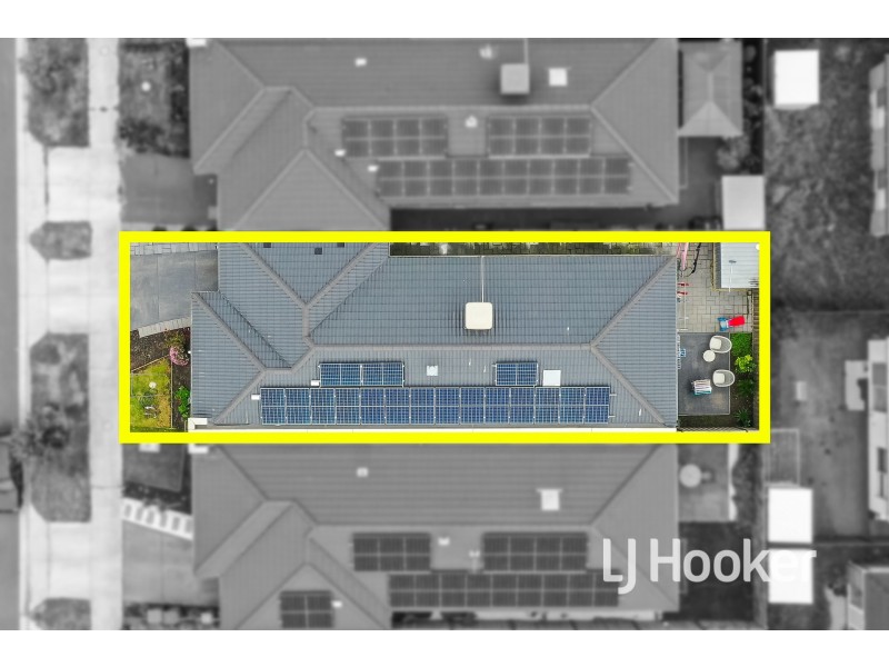 18 Portrait Place, Clyde North VIC 3978