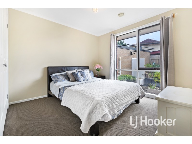 23 Strong Drive, Hampton Park VIC 3976