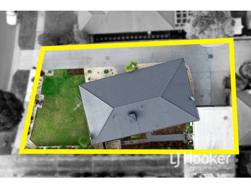23 Strong Drive, Hampton Park VIC 3976