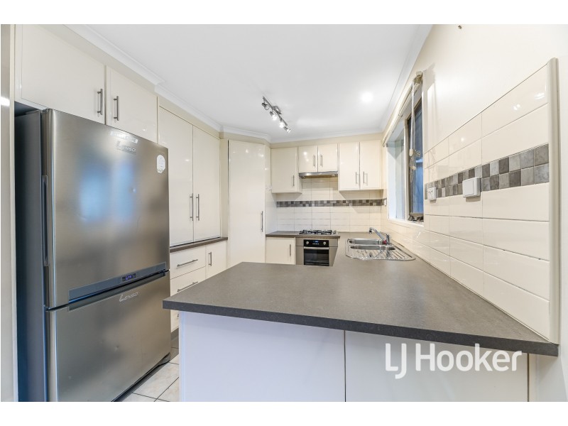 48 Springfield Crescent, Hampton Park VIC 3976