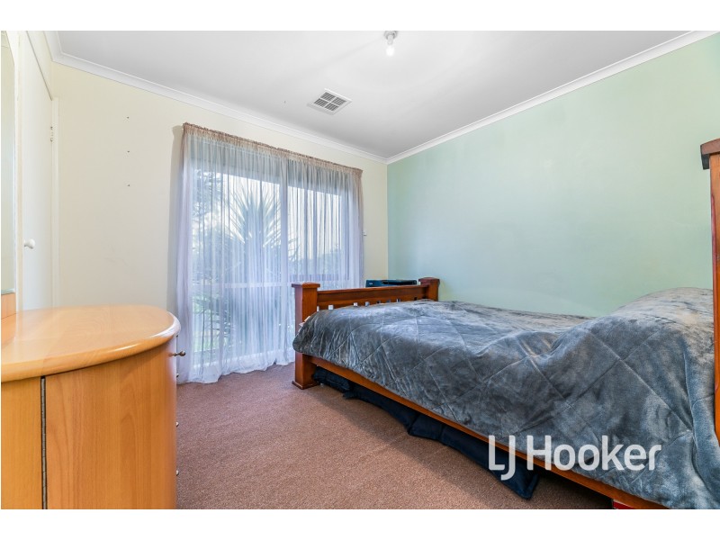 48 Springfield Crescent, Hampton Park VIC 3976