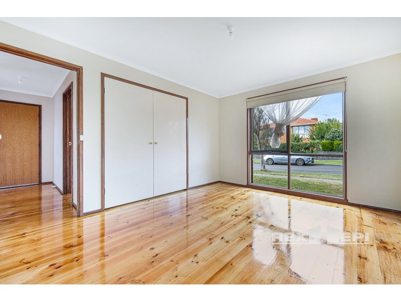 17 Arcadia Avenue, Hallam VIC 3803