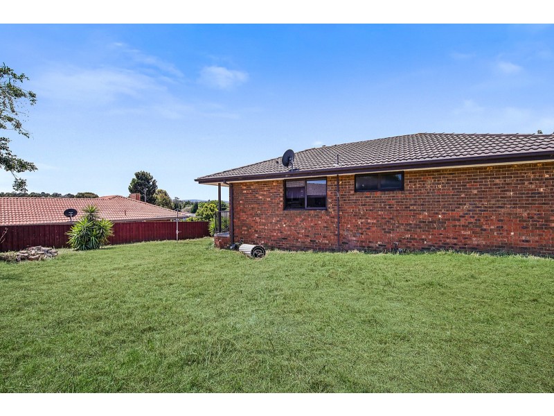 17 Arcadia Avenue, Hallam VIC 3803