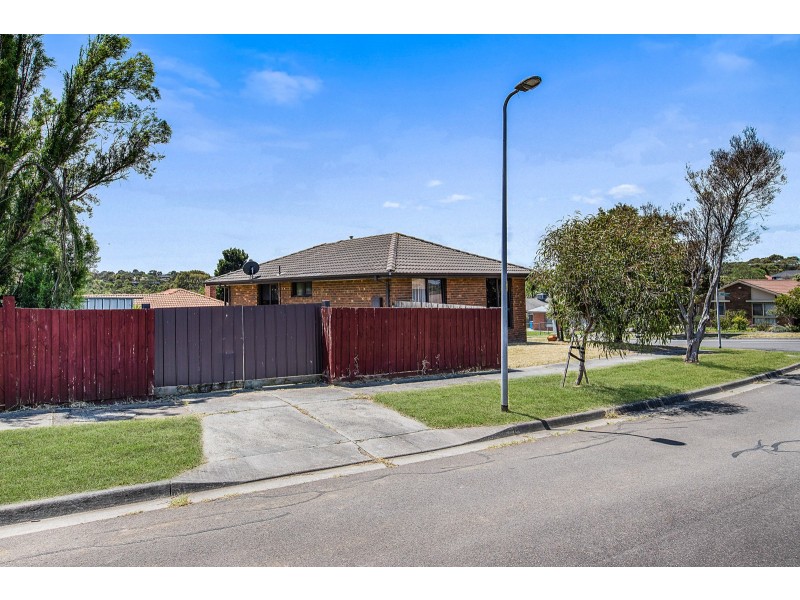 17 Arcadia Avenue, Hallam VIC 3803