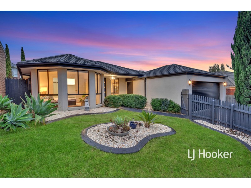 10 Nihila Court, Hampton Park VIC 3976