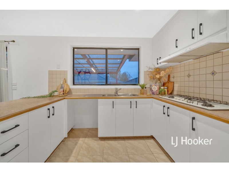 10 Nihila Court, Hampton Park VIC 3976