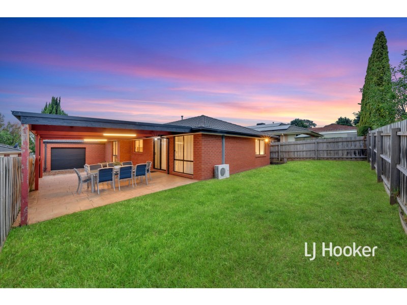 10 Nihila Court, Hampton Park VIC 3976