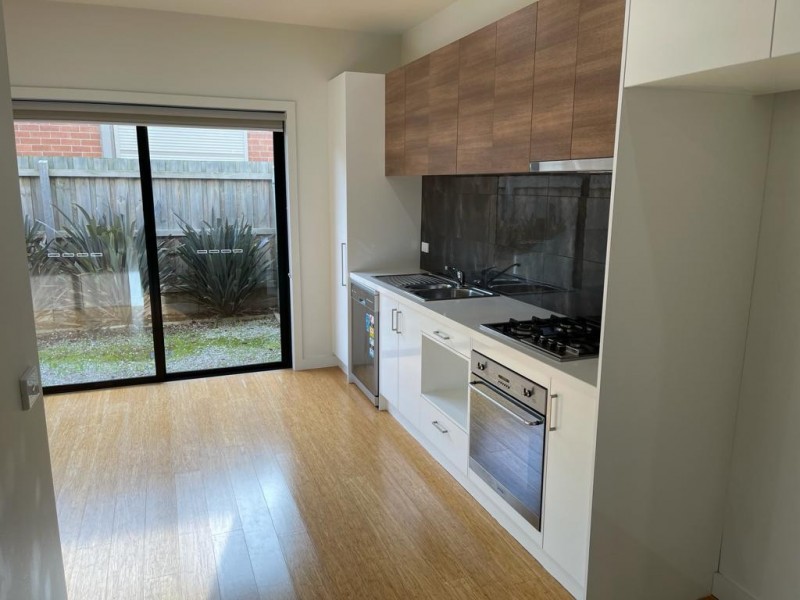 2/3 Alfred Street, Noble Park VIC 3174