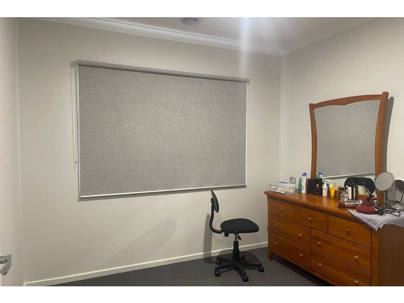 10 Sutil Drive, Clyde North VIC 3978