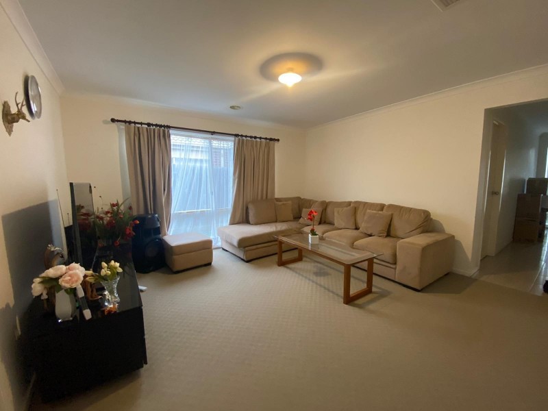 1 Libby Court, Hampton Park VIC 3976