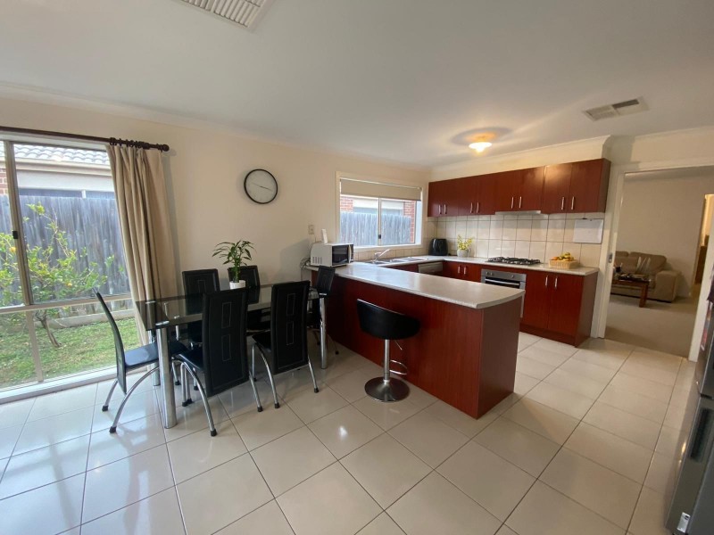 1 Libby Court, Hampton Park VIC 3976