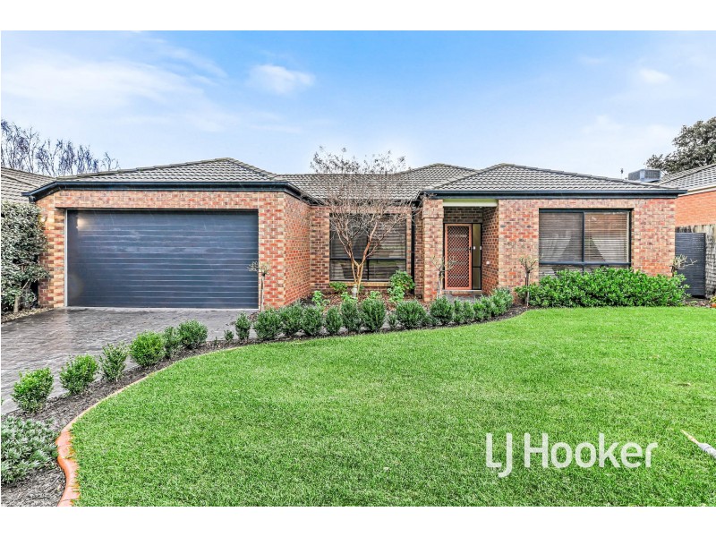 12 Park City Drive, Lynbrook VIC 3975