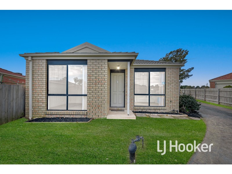 1/2 Grantley Close, Hampton Park VIC 3976