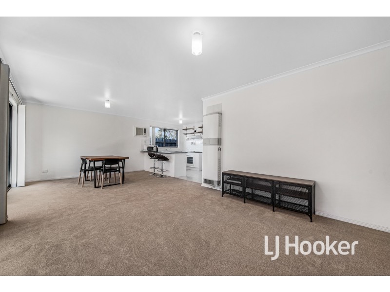 1/2 Grantley Close, Hampton Park VIC 3976