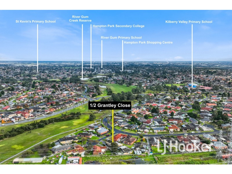 1/2 Grantley Close, Hampton Park VIC 3976