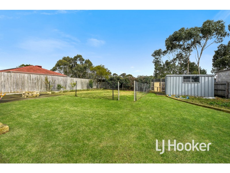 4 Craigie Court, Hampton Park VIC 3976