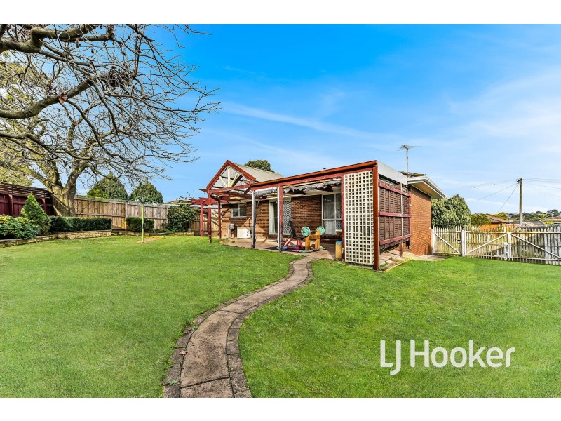 13 Sue Court, Hampton Park VIC 3976
