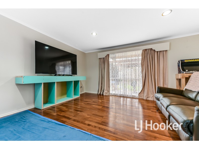 13 Sue Court, Hampton Park VIC 3976