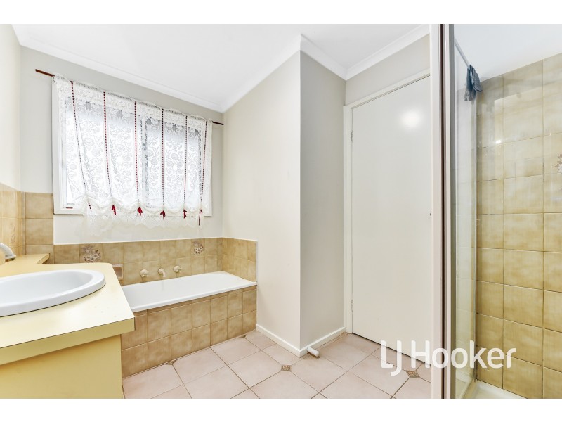 13 Sue Court, Hampton Park VIC 3976