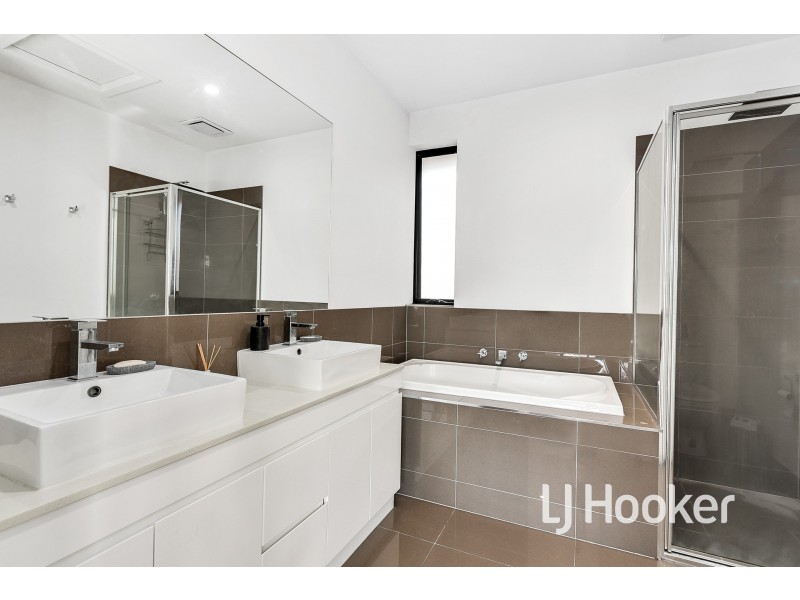 7a Garnet Court, Hampton Park VIC 3976