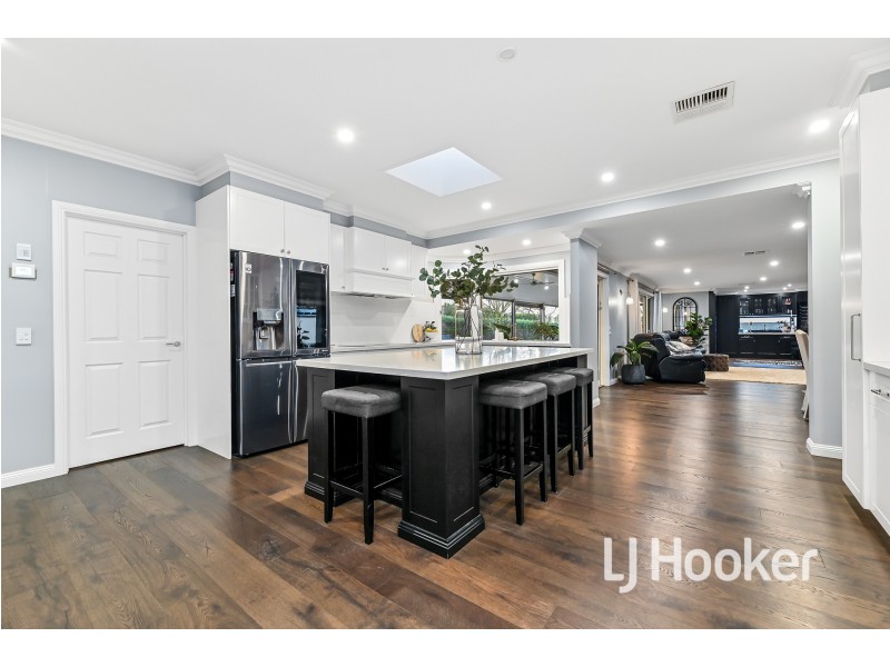 36 Collison Road, Cranbourne East VIC 3977