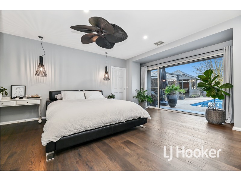 36 Collison Road, Cranbourne East VIC 3977