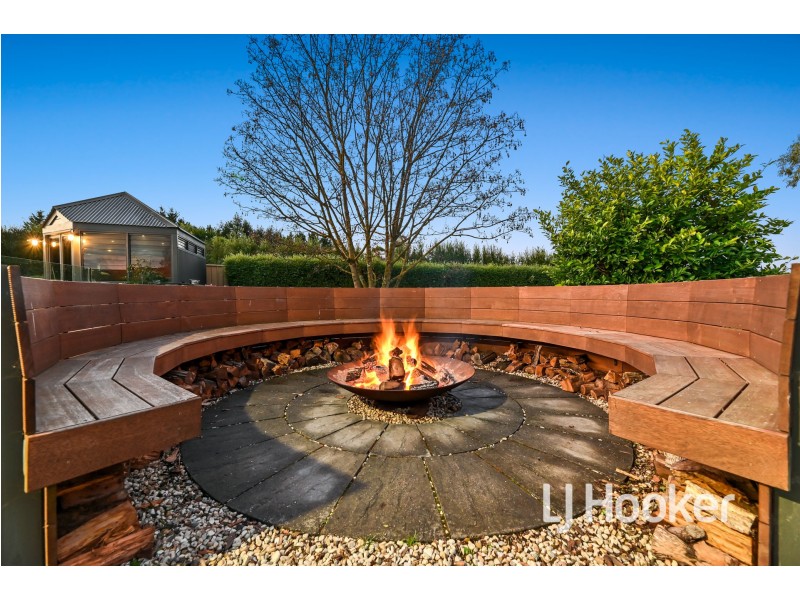 36 Collison Road, Cranbourne East VIC 3977