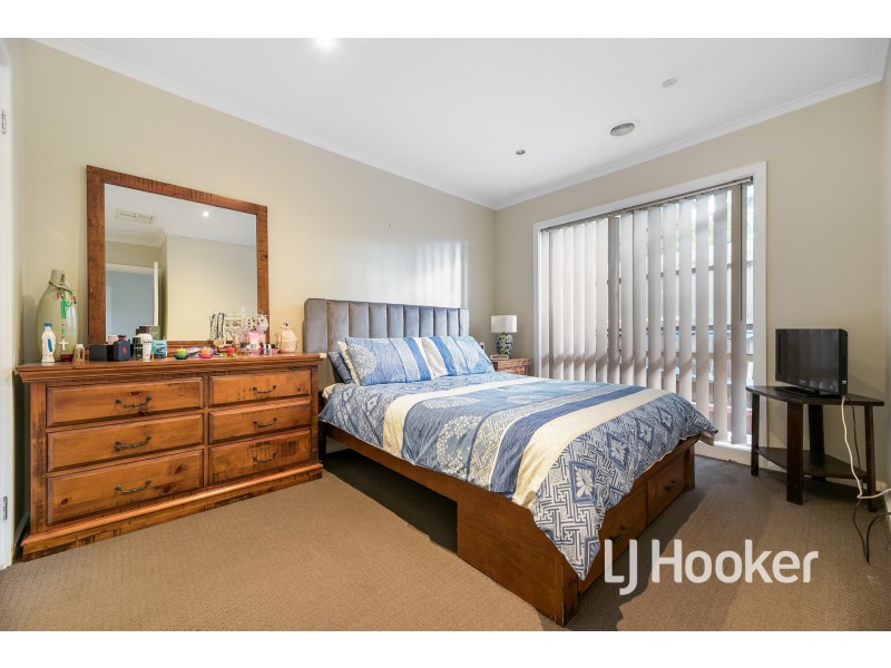 23a Strong Drive, Hampton Park VIC 3976