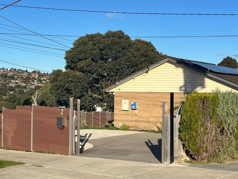 2 Griffith Street, Endeavour Hills VIC 3802