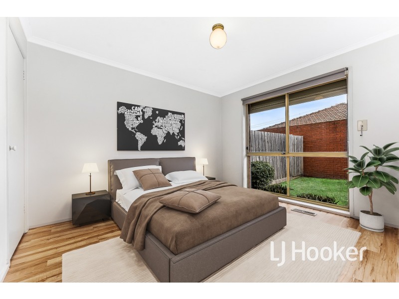 2/8 Hayes Road, Hampton Park VIC 3976
