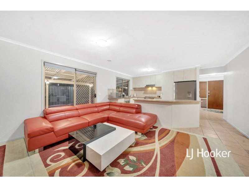 1 Nimbus Court, Hampton Park VIC 3976
