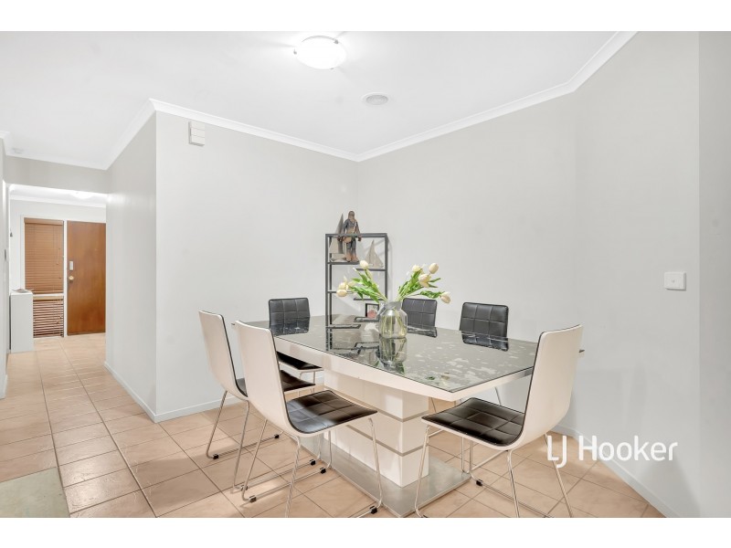 1 Nimbus Court, Hampton Park VIC 3976