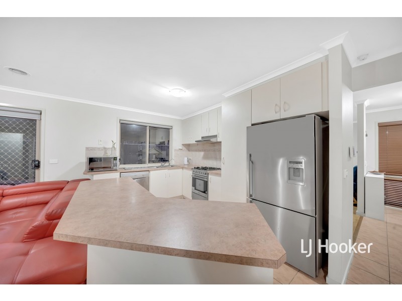 1 Nimbus Court, Hampton Park VIC 3976