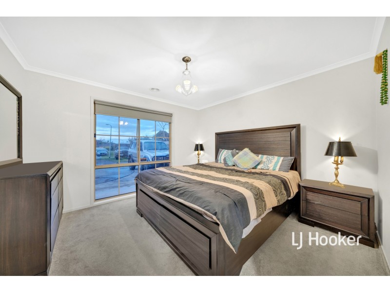 1 Nimbus Court, Hampton Park VIC 3976
