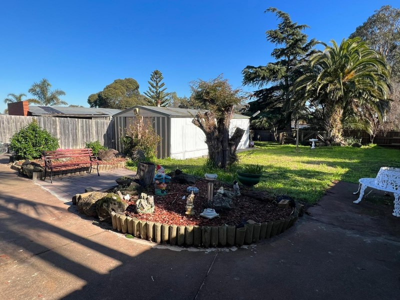 37 The Grange, Hampton Park VIC 3976