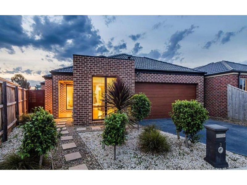3 Tilly Place, Lynbrook VIC 3975