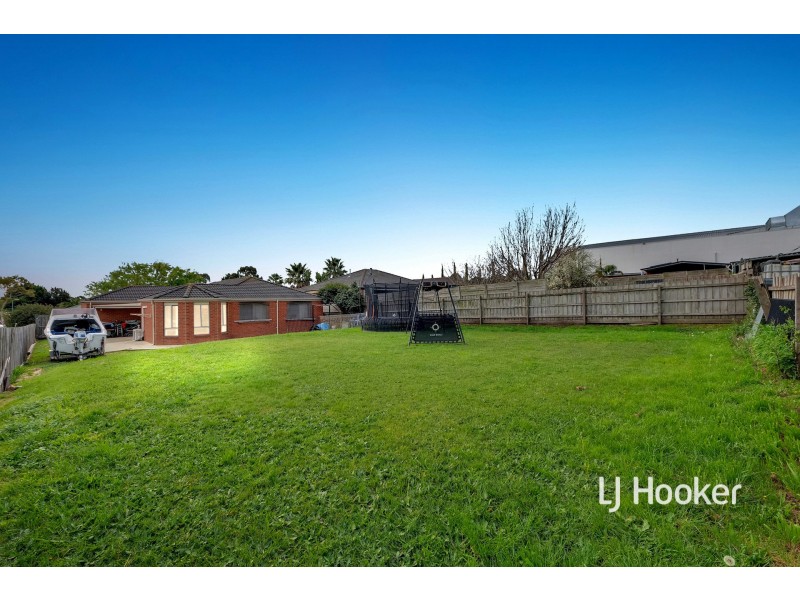 46 Kirkwood Crescent, Hampton Park VIC 3976