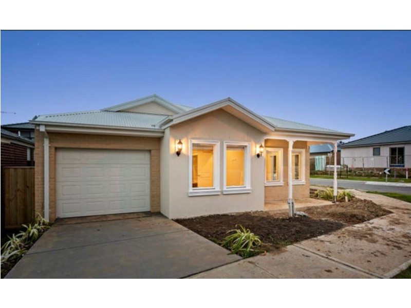 9 Papa Way, Officer VIC 3809