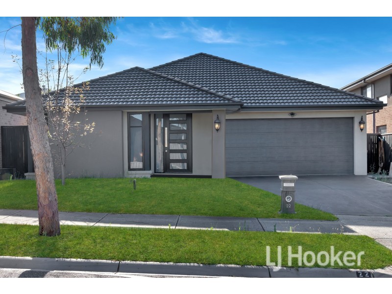 22 Hazelnut Boulevard, Berwick VIC 3806