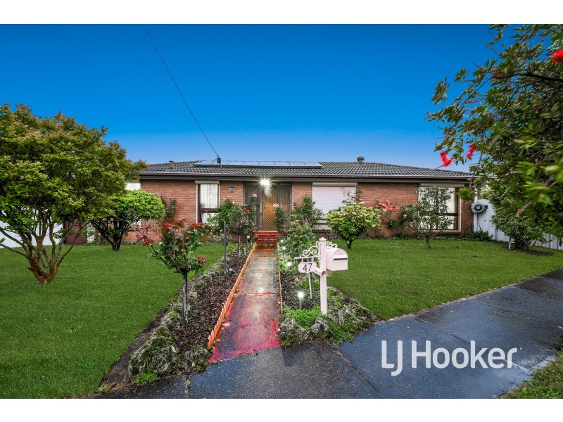 47 Green Valley Crescent, Hampton Park VIC 3976