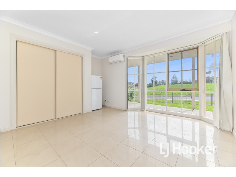 2 Springfield Drive, Narre Warren VIC 3805