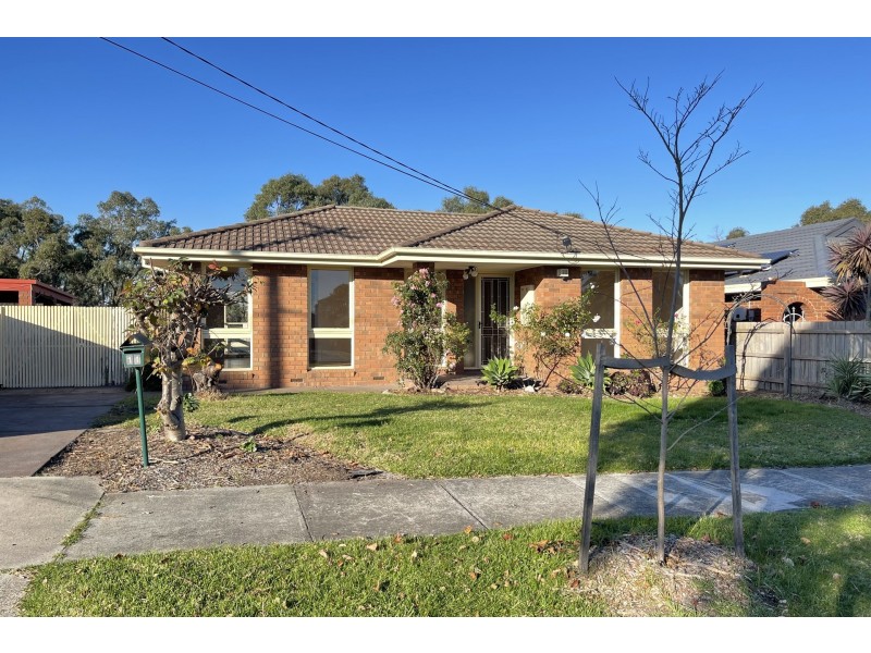 11 Chisholm Court, Springvale South VIC 3172