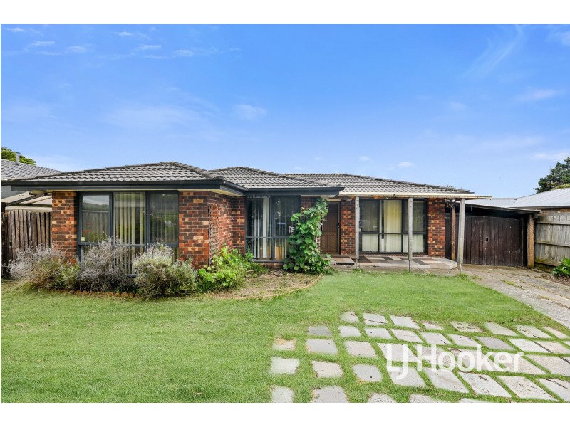 37 Pound Road, Hampton Park VIC 3976